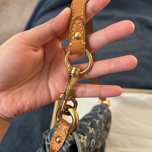 Authentic Louis Vuitton Denim Monogram Pleaty Bag (2005) - Picture 6 of 12